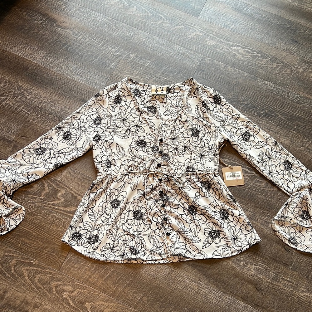 PQLA | Floral Top